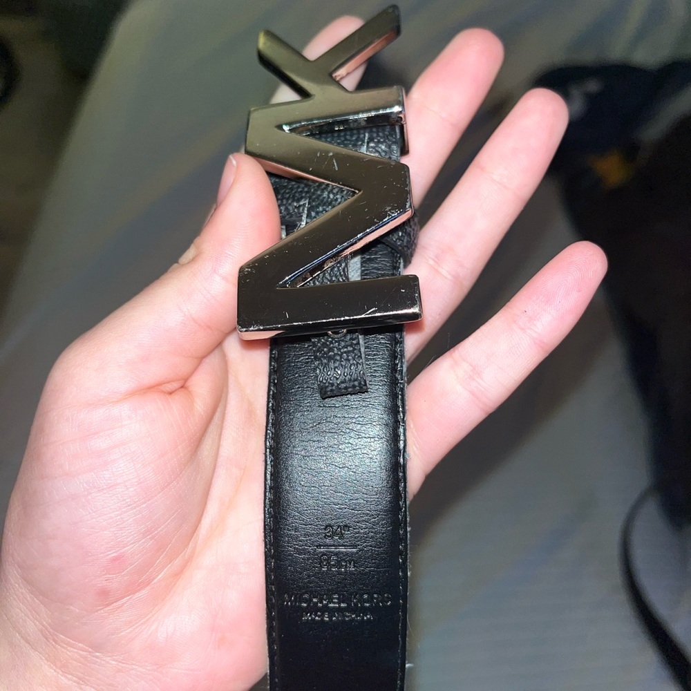 Black leather Michael kors belt